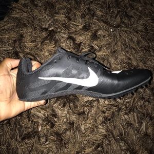 Size 7 women track cletes +tool